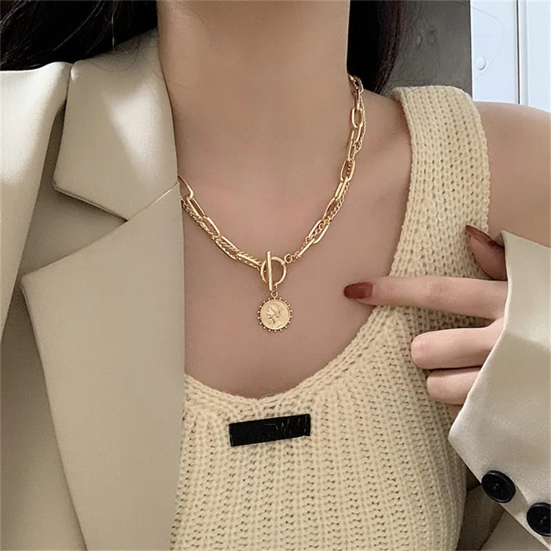 Double Layer Chain Pendant Jewelry - Gold